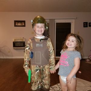 Meet your Posher, Becky